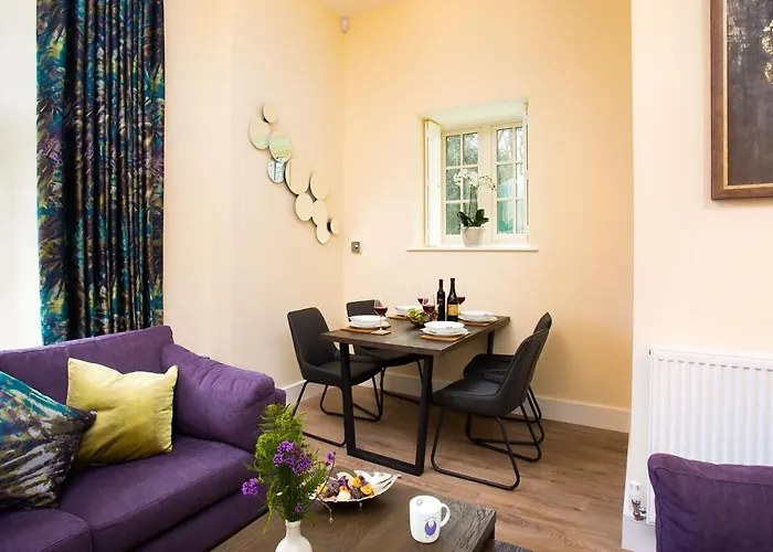 Larna Place * Ambleside